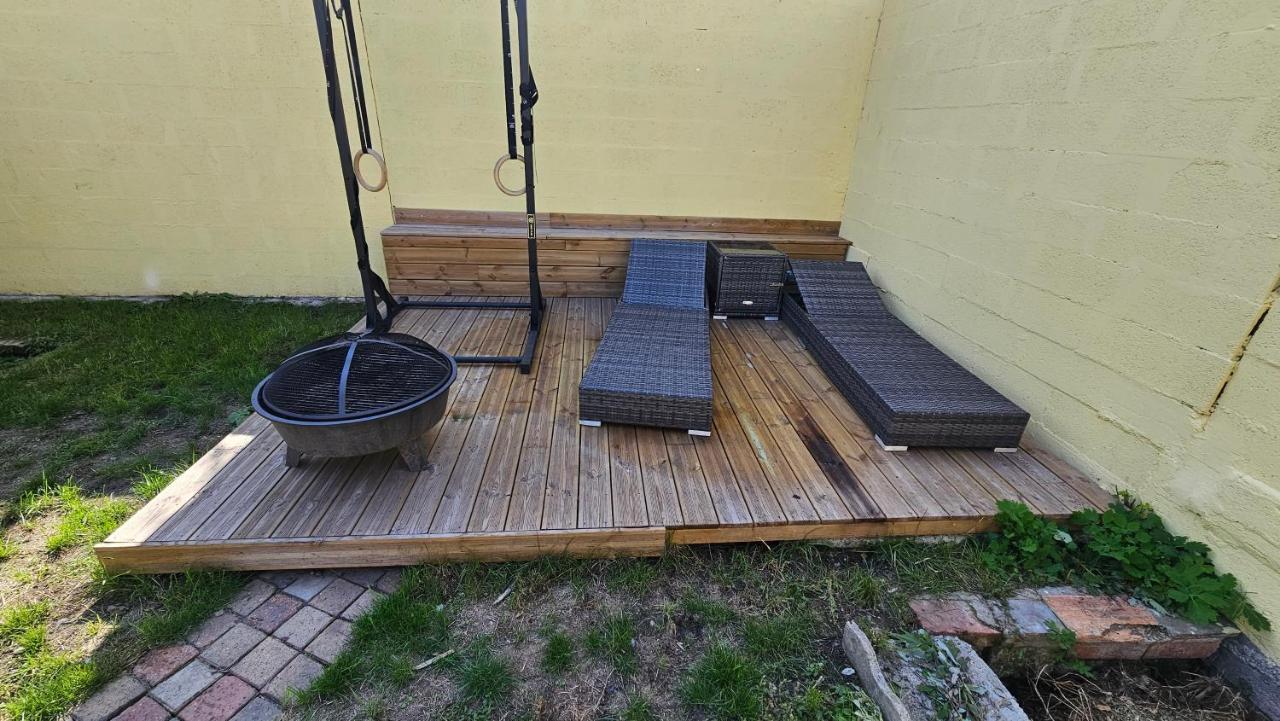 Bed To Rent - Maison Calme Avec Jacuzzi Sous Supplement Bordeaux Exterior photo