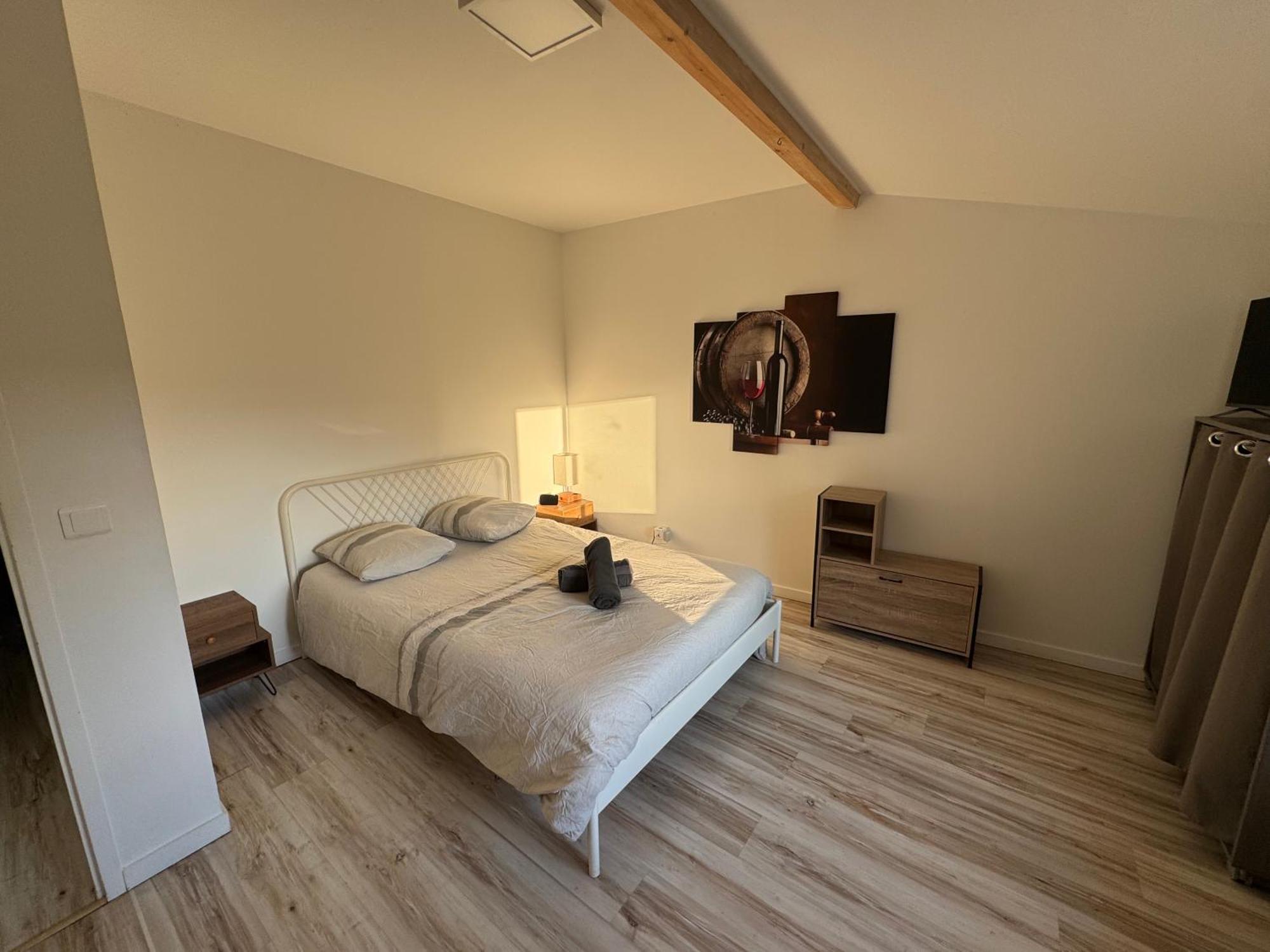 Bed To Rent - Maison Calme Avec Jacuzzi Sous Supplement Bordeaux Exterior photo
